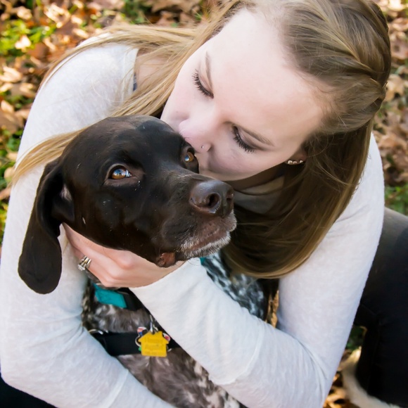 Meet your Posher, Emily - Picture 3 of 4